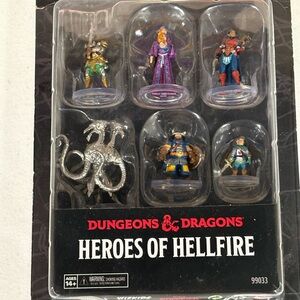 Dungeons & Dragons Heroes of Hellfire Figurine Set
